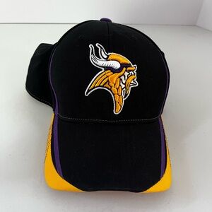 Minnesota Vikings Reebok Black and Gold Logo Baseball Cap